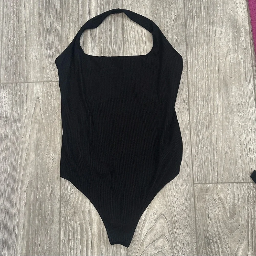 House of Harlow Black Halter Bodysuit Size M - Picture 1 of 5